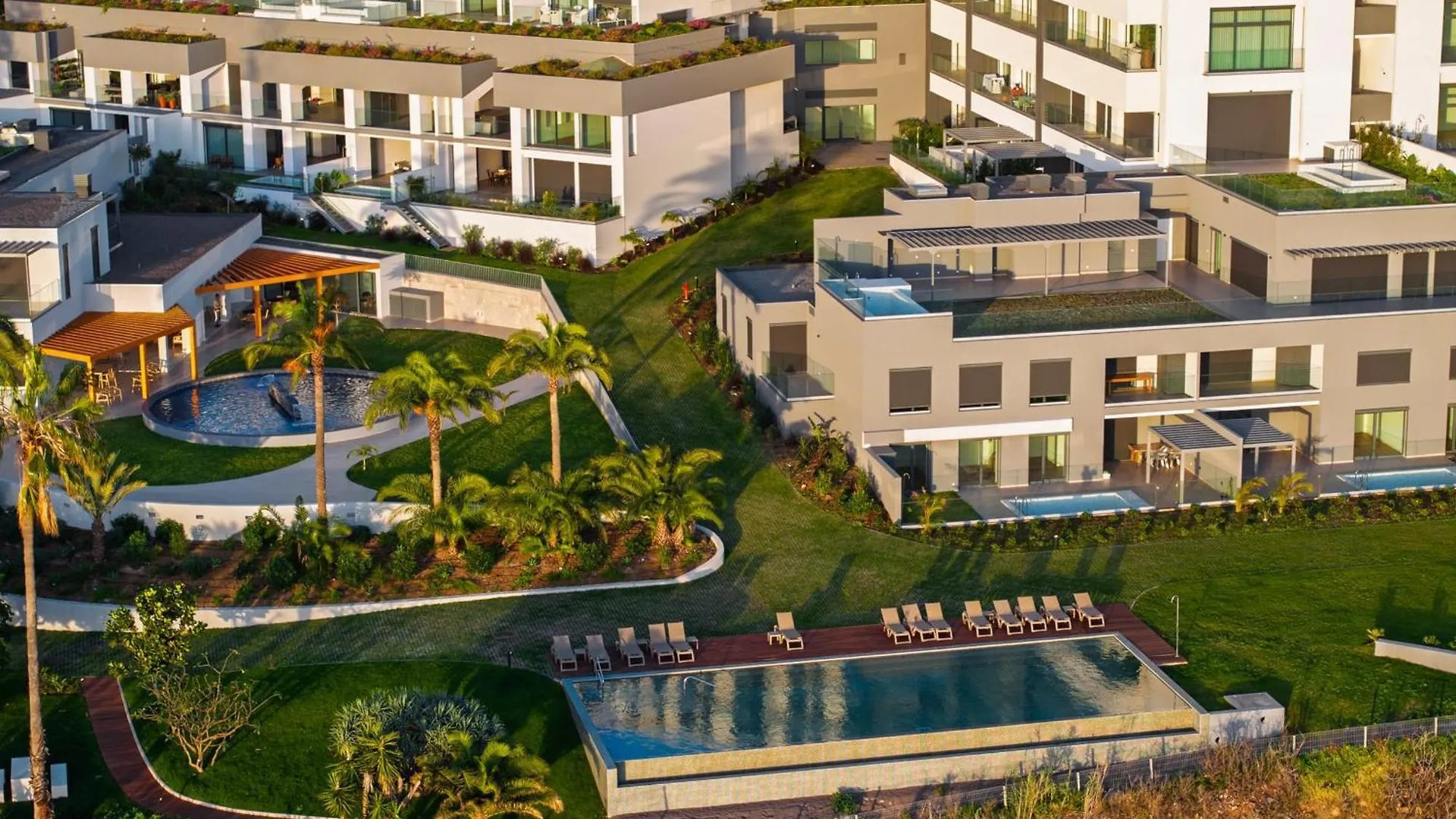 With Pool In Funchal - Acqua Residence V פונשל